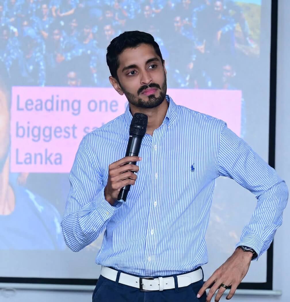 SLIIT Business Students Explore AI in Marketing with John Keells Consu...